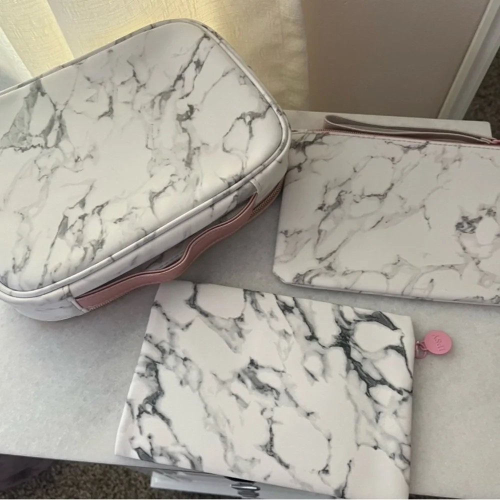 Marble Ipsy Bag & Wristlet Set